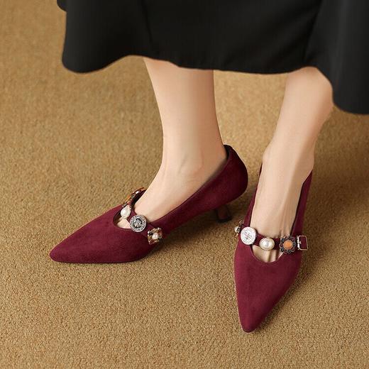 【预售5天】秋季新款真皮尖头花朵扣带百搭浅口玛丽珍单鞋JLY&24-77 商品图2