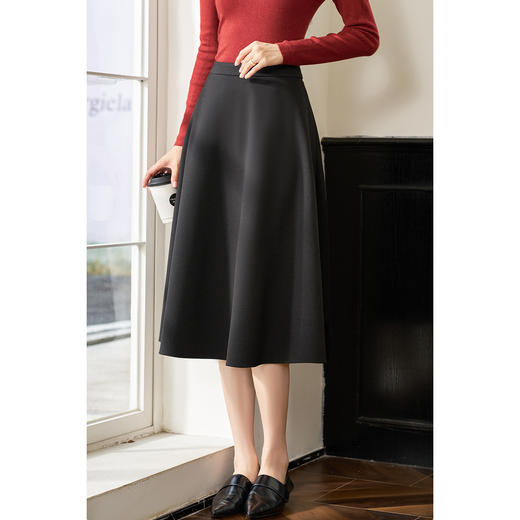 剩XL 米思阳2026春季新款时髦复古赫本风半身裙显瘦百搭大摆裙子女3635 商品图2