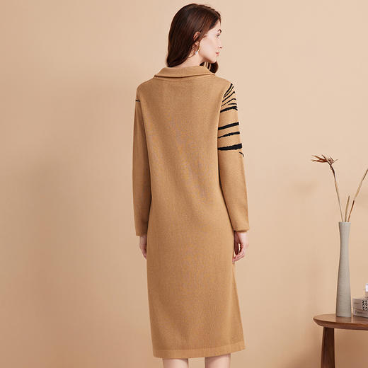 EITIE爱特爱冬季新款高级感印花显瘦高领百搭针织衫连衣裙7601310 商品图5