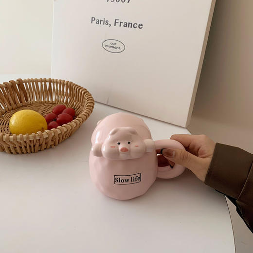 【马克杯带盖，高颜值陶瓷杯子，可爱情侣款，送女友闺蜜生日礼物】马克杯带盖可爱水杯 情侣创意高颜值陶瓷杯子 生日礼物送闺蜜女朋友-QQ 商品图3