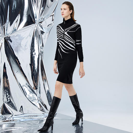 EITIE爱特爱冬季新款高级感印花显瘦高领百搭针织衫连衣裙7601310 商品图6