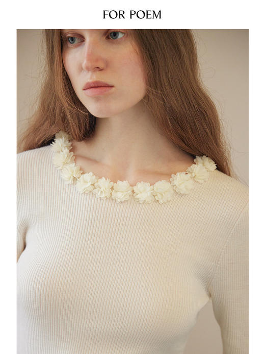 ForPoem 现货 24/FW原创设计无缝一体100美丽诺羊毛花边领针织打底衫 商品图3
