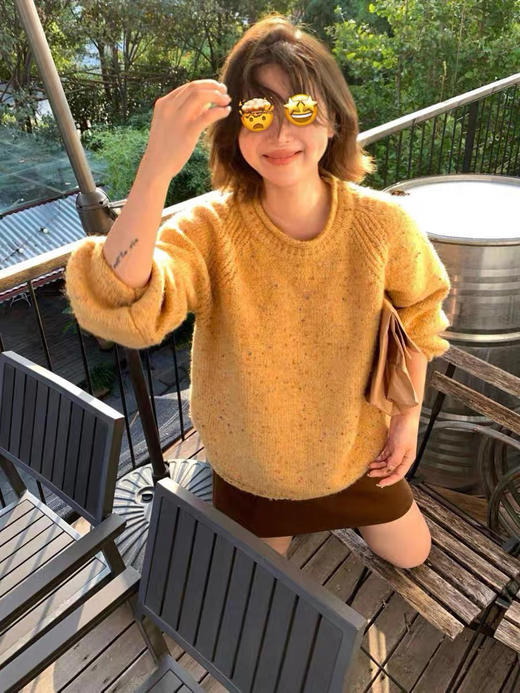 韩标暖黄色卷边毛衣 商品图0