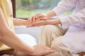 重阳节|老人艾灸这四穴，身体更轻松！