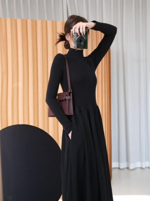 ❤️❤️【全国包邮】加绒版王炸小黑裙🏆：🌟1、从上到下都是加绒设计，🈶大身和裙摆里衬🍹精选优质针织面料💝，内里磨绒，🌞非常保暖⁉️  商品图2