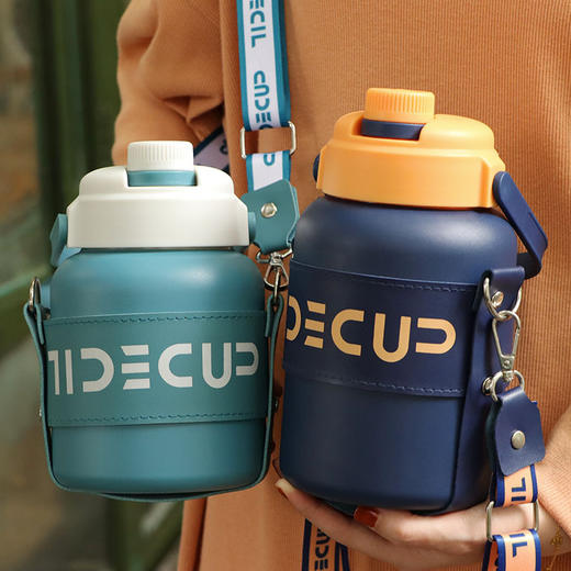 【大容量保温杯！随时随地喝热水】316不锈钢保温杯大容量网红高颜值户外便携男女学生吸管水杯，可提可背，解锁出行新姿势。ry 商品图0