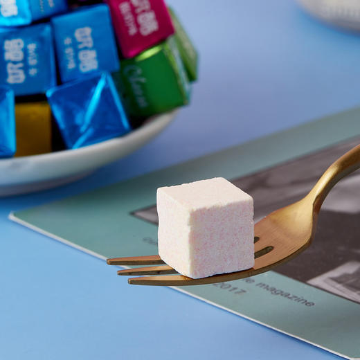 【买一送一！19.9💰到手魔方奶酪糖】魔方奶酪糖混合口味儿童创意糖果，奶香浓郁入口丝滑，网红休闲零食金鲤桥115g 过年结婚喜糖QQ 商品图4