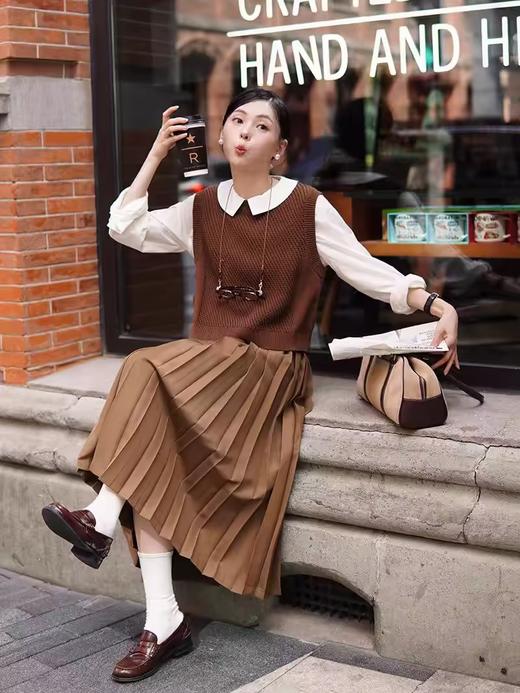 浮生八记/24C102/复古圆桶纱圆领木头扣叠穿毛衣马甲 商品图0