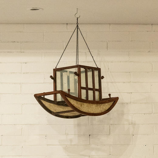 清中期 黄花梨船形宫灯（一对） 商品图3