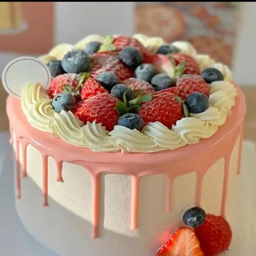 【新款草莓淋面水果蛋糕】 商品图0