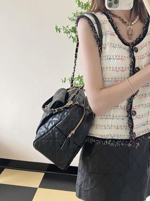 香奈儿𝟐𝟒𝐚手工坊保龄球包小号𝖲𝗂𝗓𝖾黑色（HH） 商品图3