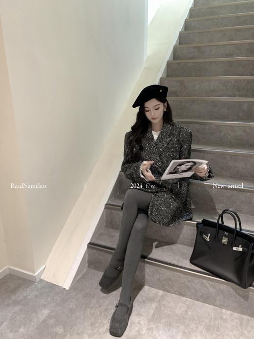 Read Nameless /钻石雪花羊毛大衣 2024/10/12 商品图5