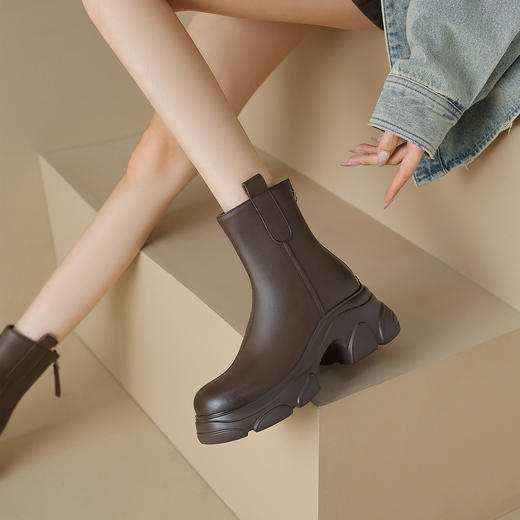 阿么手工女鞋英伦风返潮复古厚底小个子烟筒靴7CM设计感百搭短靴 商品图2
