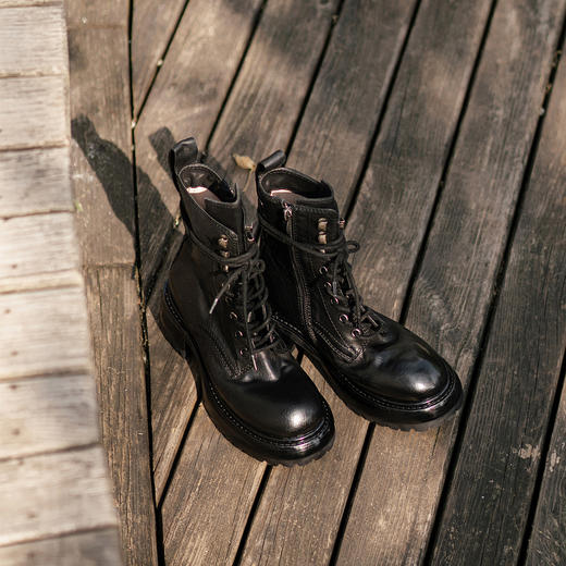 【阿么古纹马皮鞋】英伦风厚底复古马丁靴女系带户外百搭短靴4.2CM 商品图1