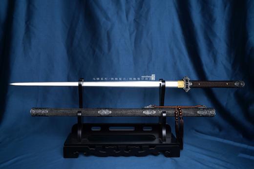 三希堂  乌骓系列  铁地卷草唐剑  未开刃 商品图1