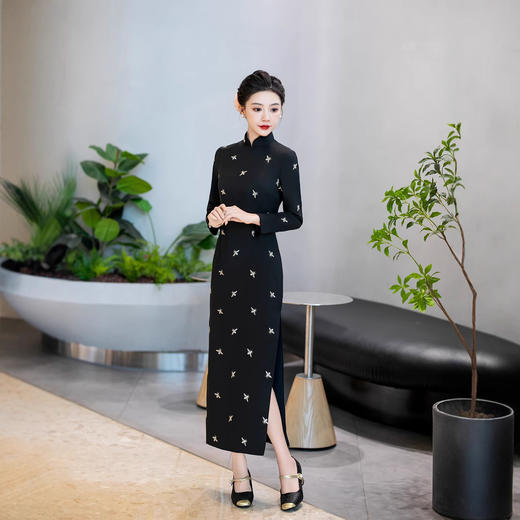 WX-2024年秋冬款新款旗袍裙连衣裙宴席日常可穿 商品图0