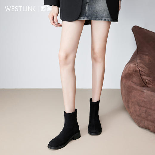 西遇绒面小短靴女新款秋冬法式单靴黑色配裙子低跟圆头瘦瘦靴V3947754 商品图3