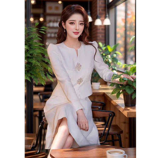 奢姿2025秋季新款大码女装设计感V领裙子胖妹妹假两件气质连衣裙9943869000 商品图4