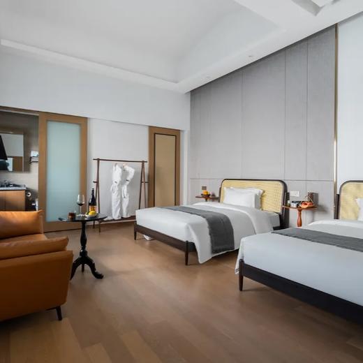 高黎贡山住别墅 | 腾冲云栖墅·温泉度假酒店￥1199元起/单人6晚，7人起订，房间280㎡，住四卧高端别墅超高性价比、每间房独立卫浴、别墅内私汤泡池、可做饭、私享空间聚会度假！俯瞰到整个腾冲！ 商品图5