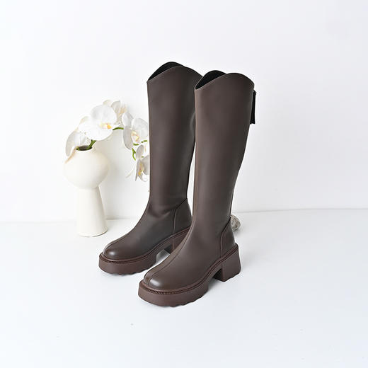 经典鲨女鞋2024年冬季新款纯色百搭圆头后拉链中跟显瘦长筒靴KW310-D58051 商品图3