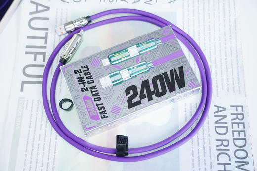 💥日常家居出行必备！懒人充电神器💥 【Auraro四合一液态硅胶数据线】🌸❗一根更比4根强！⭕19.9元拿下！💪 ✔️240W超强快充，全力兼容，💞无所不充！ 商品图2