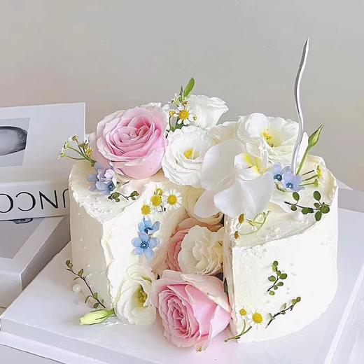 鲜花蛋糕-提前2小时预定 商品图0