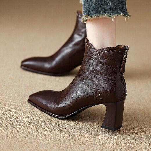 【预售5天】方头粗跟春秋单靴法式复古铆钉小踝靴女冬季新款羊皮高跟通勤短靴MLJ&C77 商品图3
