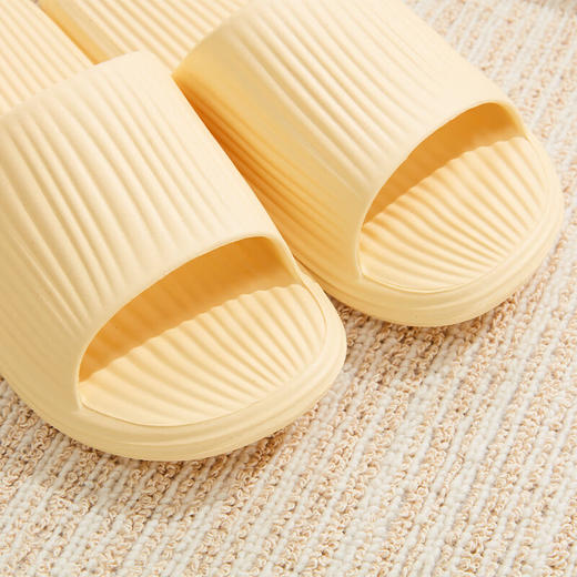 拖鞋 贝壳 黄色38-39/40-41码 绿色42-43/44-45码 商品图0