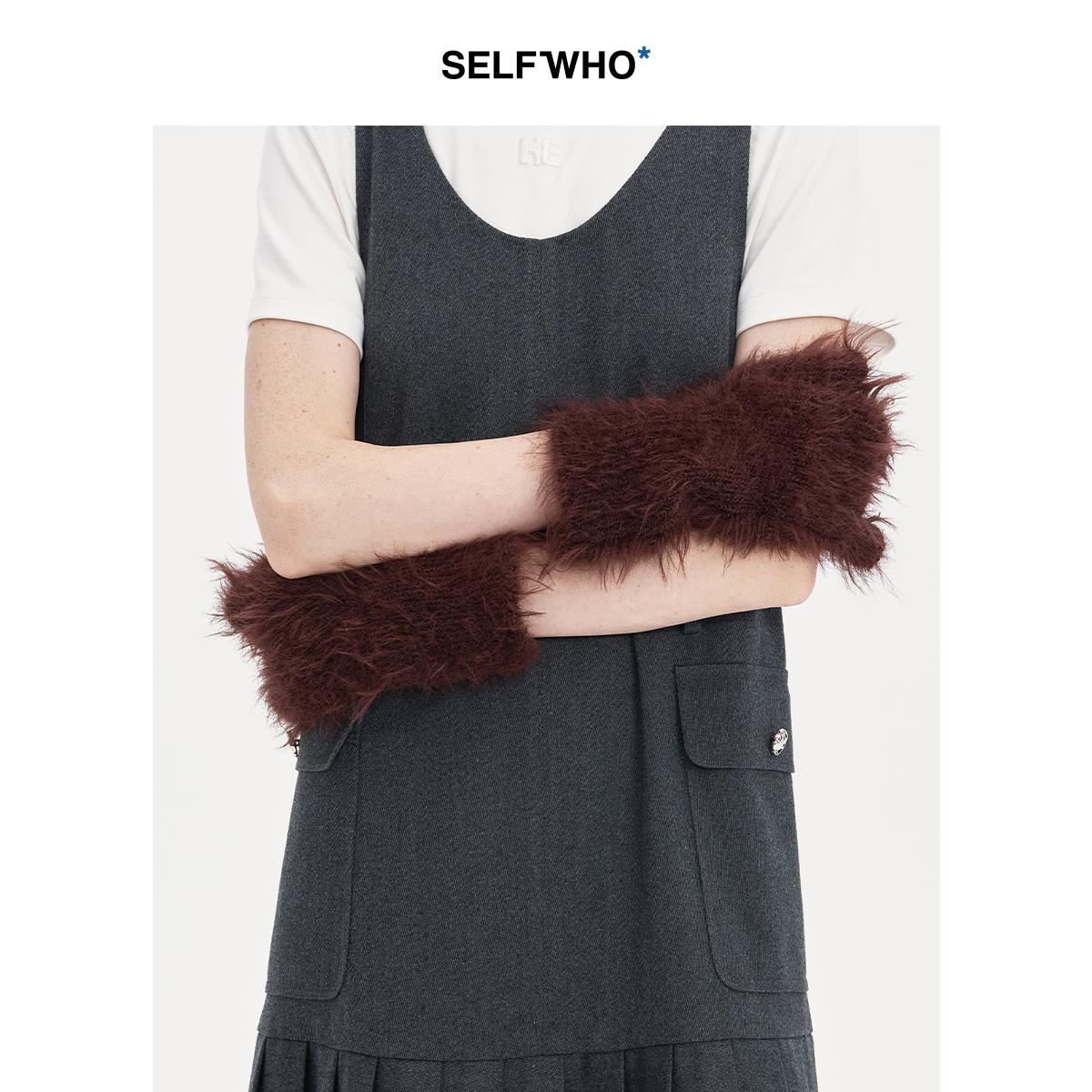 SELFWHO红色毛茸茸保暖加厚五指手套女2024秋冬新款防寒分指手套