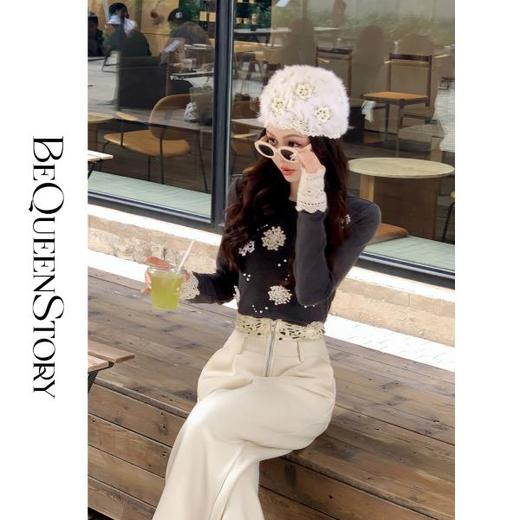 【大码捡漏，不退不换】【雪夜精灵】气质立体花朵印花拼接蕾丝袖口长袖上衣 商品图3