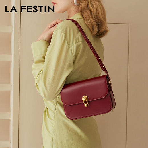 【621291】星球包女2025新款通勤腋下小方包真皮婚包斜挎豆腐包RJ053 商品图4