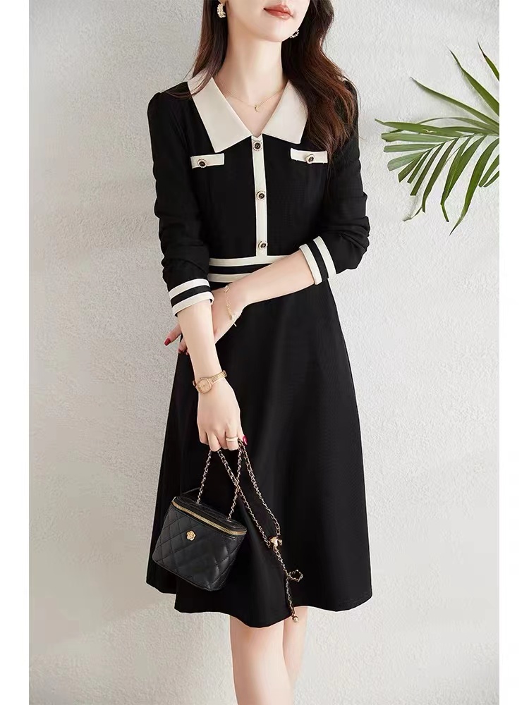 A7054        设计感气质减龄百搭小香风连衣裙（特价不退换）