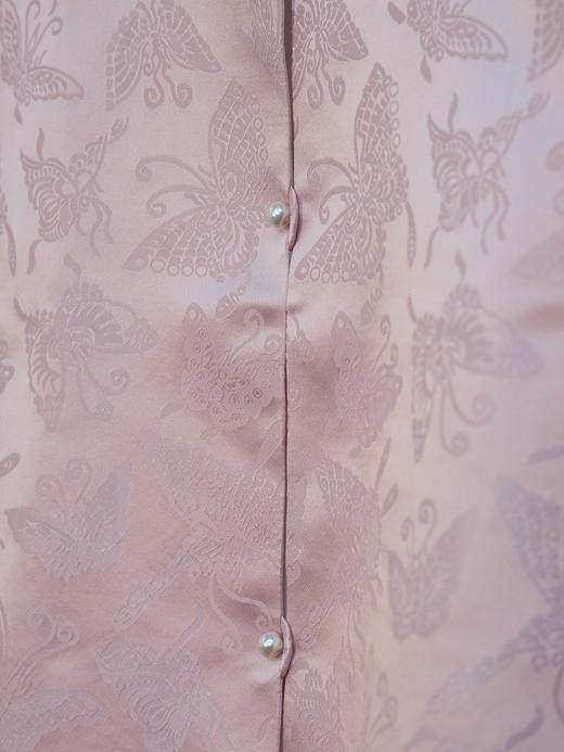 盛唐牡丹| 姜红色百蝶纹花锦缎马甲 商品图5