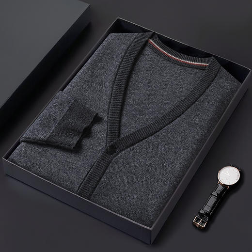 【100%羊毛】【新款DWP】大依优型大码V领针织开衫外套休闲针织衫加肥加大上衣男士胖子大码毛衫 商品图6