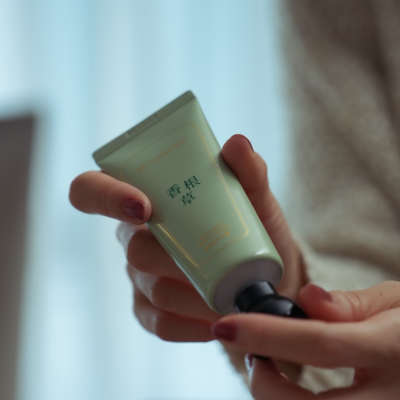 香氛护手霜50g香根草