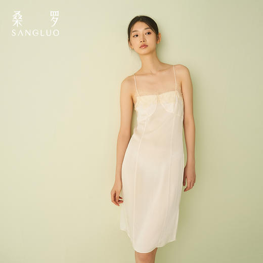 桑罗蕾丝拼接吊带裙女简约纯色礼服裙可外穿睡裙睡衣24年新品 商品图0