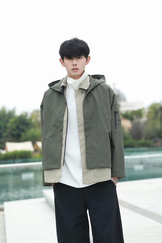 S335872824休闲户外二合一夹克 商品图3