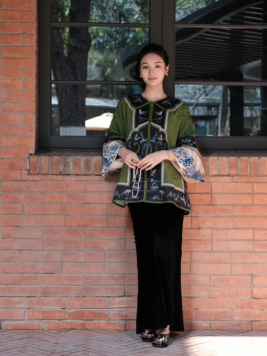 盛唐牡丹|高货-香云纱三蓝绣对襟外套 商品图6