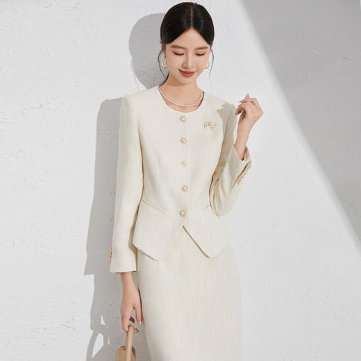 IWY/米色小香风套装洋气减龄秋冬季新款女装收腰显瘦职场两件套裙1024CS015 商品图1
