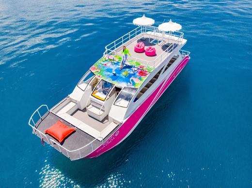 泰国普吉彩虹双体快船斯米兰一日游【懒人版|浮潜|往返接送】 商品图4