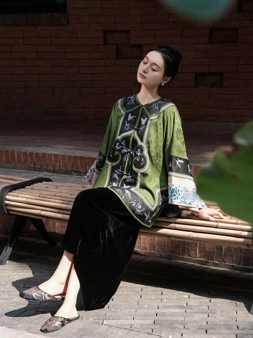 盛唐牡丹|高货-香云纱三蓝绣对襟外套 商品图7