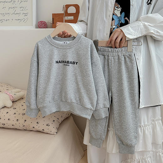 【INS秋季新款，童趣满满！彩色字母卫衣长裤套装】INS秋季新款中小童韩版童装 棉质字母彩色 男女童卫衣长裤套装-QQ 商品图9