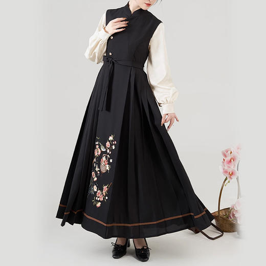 裁缝学苑AQ373内搭圆领衫国风改良无袖马面连衣裙纸样女装样板 商品图1