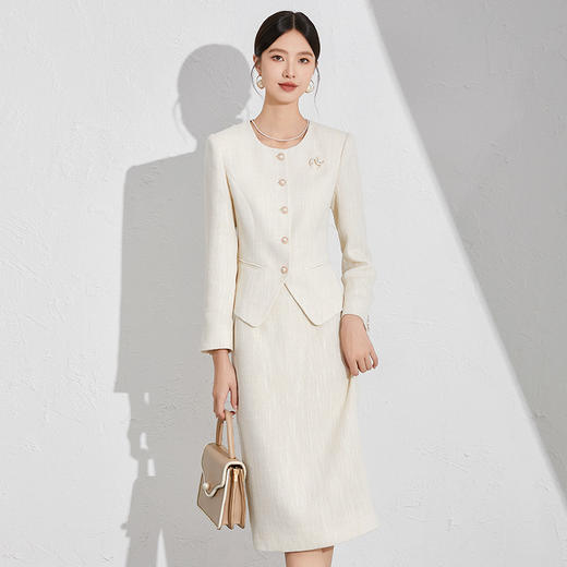 IWY/米色小香风套装洋气减龄秋冬季新款女装收腰显瘦职场两件套裙1024CS015 商品图5