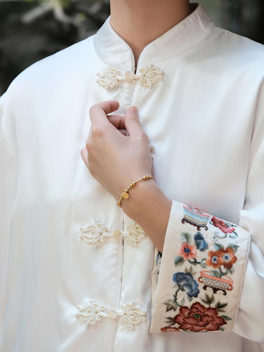 盛唐牡丹| 白色丝绒双挽袖绣花双面穿外套 商品图4