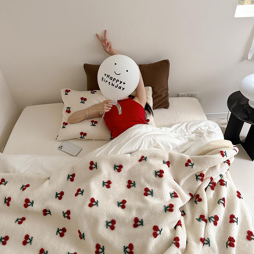 自然醒羊卷妮双面盖毯米拉系列午睡毯ins卡通治愈少女心保温毛毯沙发盖毯双层加厚办公室午休羊羔绒小毯子MT 商品图8
