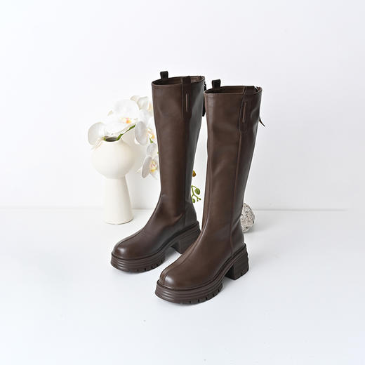 经典鲨2024年冬款百搭圆头中跟后拉链舒适显瘦加绒保暖时装长筒靴女KW279-D58351 商品图4