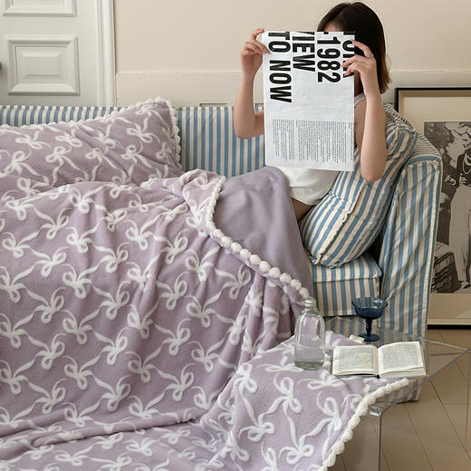 自然醒兔毛雕花绒毯秋冬季新款ins韩系绒毯牛奶绒盖毯毛毯午睡毯沙发毯公主风毯子MT 商品图0