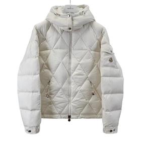 中性款菱格羽绒服018