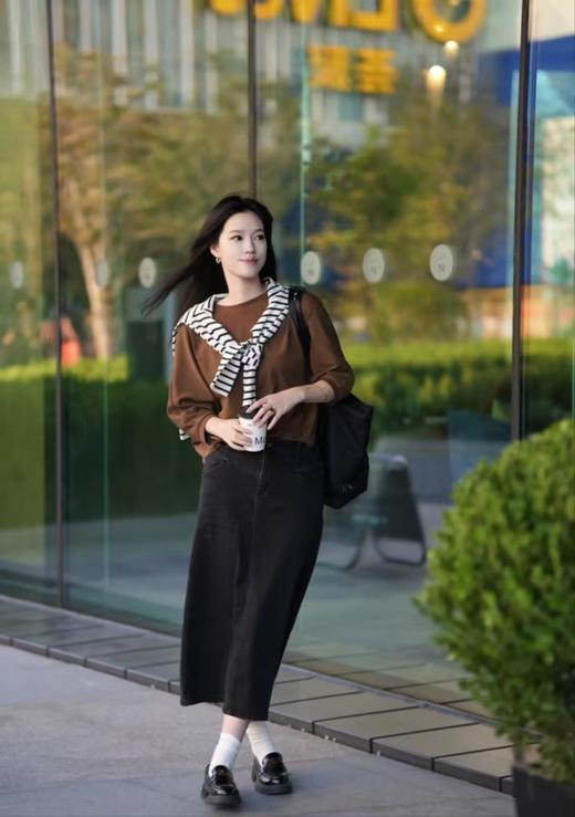 佐丹奴女装新款时尚休闲弹力牛仔半身裙 05464606 商品图6